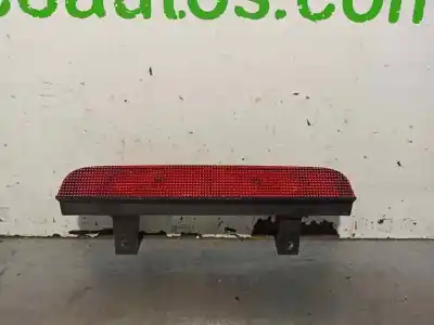 Second-hand car spare part central brake light for opel agila básico oem iam references 03318040