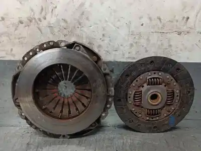 Peça sobressalente para automóvel em segunda mão kit de embreagem por renault clio iii 1.5 dci diesel cat referências oem iam 527571  301016758r