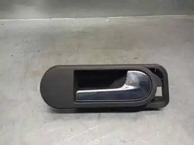 Peça sobressalente para automóvel em segunda mão puxador interior dianteiro direito por volkswagen golf v plus (1kp) 1.9 referências oem iam 5m0837198