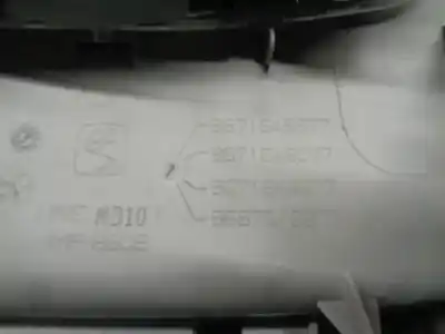Автозапчастина б/у внутрішне світло для citroen c4 lim. business посилання на oem iam 96887768bj  9671645977
