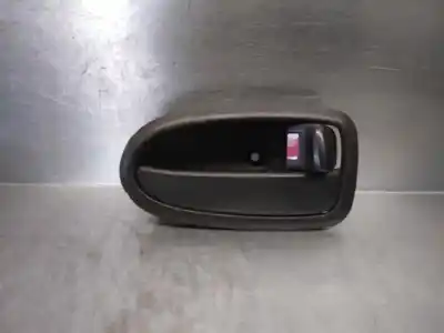 Tweedehands auto-onderdeel buitenste handgreep rechts voor voor hyundai matrix (fc) 1.5 crdi gls oem iam-referenties 5171617100