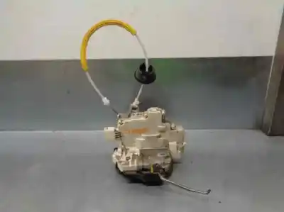 Peça sobressalente para automóvel em segunda mão fechadura da porta traseira esquerda por seat exeo berlina (3r2) 2.0 tdi referências oem iam 8e0838015aa