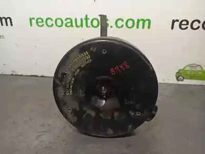 Second-hand car spare part air filter support for renault trafic 2.1 d oem iam references 7700656936