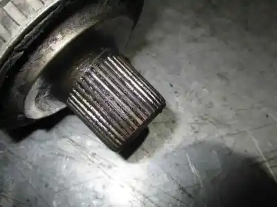 Second-hand car spare part rear right transmission for audi a8 (d2) 2.8 oem iam references 4d0501203e  