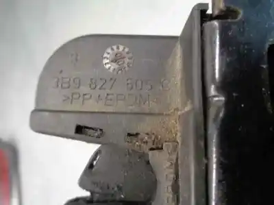 Second-hand car spare part trunk lock for volkswagen passat variant (3b5) 1.9 tdi oem iam references 3b9827505c  3 pin