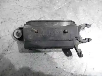 Автозапчастина б/у ліва передня зовнішня ручка для audi a8 (d2) 2.8 посилання на oem iam 4a0837205d  