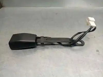 Second-hand car spare part seat belt buckle for ssangyong kyron 2.0 xdi 4x4 oem iam references 07052205