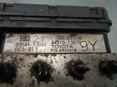 Peça sobressalente para automóvel em segunda mão abs por toyota corolla (_e12_) 2.0 d-4d (cde120_) referências oem iam 4451013070  8954113040