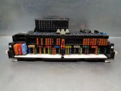 Piesă de schimb auto la mâna a doua panou siguranțe pentru bmw x3 (e83) 2.0d referințe oem iam 8364542