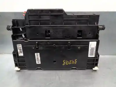 Second-hand car spare part fuse box unit for bmw x3 (e83) 2.0d oem iam references 8364542  