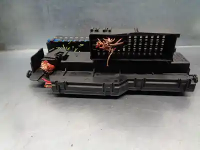 Second-hand car spare part fuse box unit for bmw x3 (e83) 2.0d oem iam references 8364542  