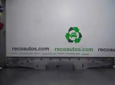 Автозапчастина б/у задні модинги для ssangyong rodius ii 2.0 xdi посилання на oem iam k7963021202  