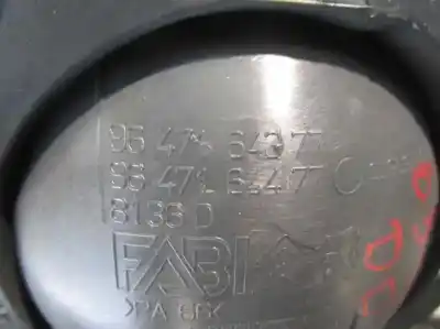 Peça sobressalente para automóvel em segunda mão puxador interior dianteiro direito por citroen c3 1.4 referências oem iam 9647164377  8136d