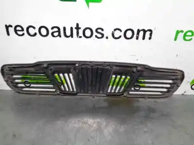 Second-hand car spare part front grille for daewoo lanos 1.5 cat oem iam references 96215294  