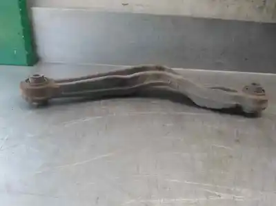Pezzo di ricambio per auto di seconda mano braccio sospensione superiore posteriore destro per opel insignia a sedán (g09) 2.0 cdti (69) riferimenti oem iam 13268882  202401a