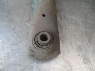 Pezzo di ricambio per auto di seconda mano braccio sospensione posteriore inferiore destro per opel insignia a sedán (g09) 2.0 cdti (69) riferimenti oem iam 423046  