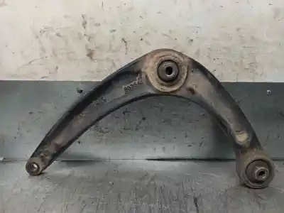 Peça sobressalente para automóvel em segunda mão braço de suspensão inferior esquerdo dianteiro por peugeot 308 i (4a_, 4c_) 1.6 16v referências oem iam 3520v2