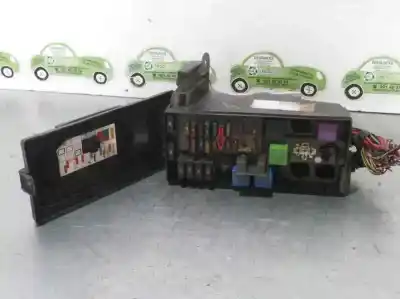 Recambio de automóvil de segunda mano de CAJA RELES / FUSIBLES para PEUGEOT EXPERT KASTEN KOMFORT  referencias OEM IAM 1483917080  5527D9X23