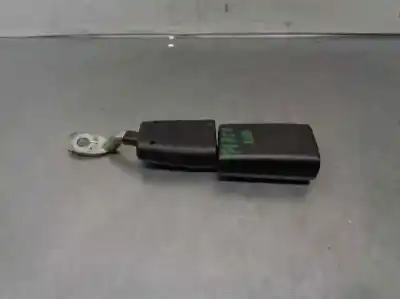 Pezzo di ricambio per auto di seconda mano gancio cintura anteriore destro per lancia ypsilon (101) 1.4 16v oro (10.2006->) riferimenti oem iam 1000698