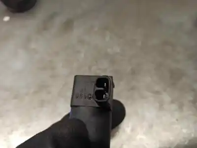 Автозапчастина б/у котушка запалювання для renault scénic ii (jm0/1_) 1.6 16v (jm1r) посилання на oem iam 8200765882  0040100071