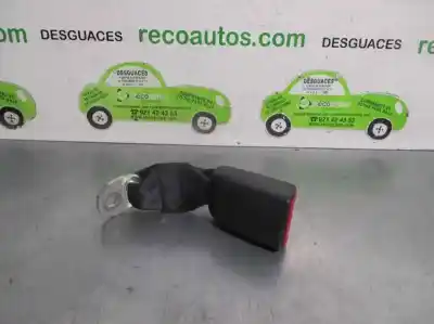 Pezzo di ricambio per auto di seconda mano gancio cintura posteriore destro per peugeot 107 1.0 cat (384f) riferimenti oem iam e034501