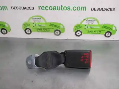 Pezzo di ricambio per auto di seconda mano gancio cintura posteriore sinistro per peugeot 107 1.0 cat (384f) riferimenti oem iam e034501