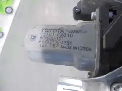 Автозапчастина б/у регулятор переднього правого скла для toyota auris (_e15_) 1.4 d-4d (nde150_) посилання на oem iam 857100d100  