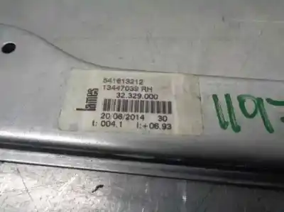 Second-hand car spare part passenger side right window regulator for opel corsa d (s07) 1.4 (l08 l68) oem iam references 13447039  