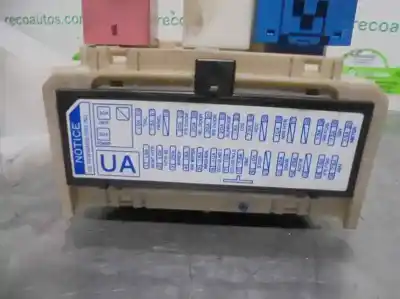 Автозапчасти б/у блок реле/предохранителей за toyota auris (_e15_) 1.4 d-4d (nde150_) ссылки oem iam 8273002150  