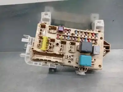 Gebrauchtes Autoersatzteil relais sicherungskasten multifunktionsrelais zum toyota corolla verso (r1) 2.2 d-4d sol oem-iam-referenzen 892210f010  