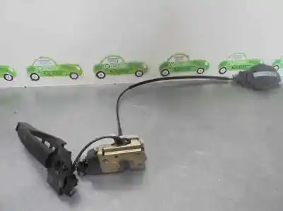 Peça sobressalente para automóvel em segunda mão fechadura da porta dianteira direita por citroen c2 (jm_) 1.4 referências oem iam 9136q8