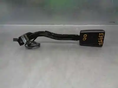 Автозапчасти б/у крюк для пояса за volkswagen passat variant (3c5) 2.0 tdi ссылки oem iam 1k3857756e