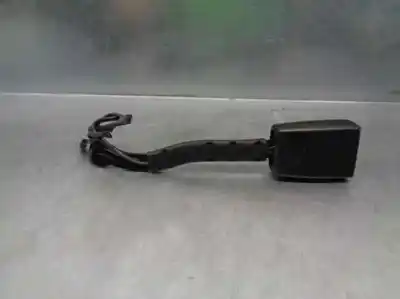 Автозапчасти б/у крюк для пояса за volkswagen passat variant (3c5) 2.0 tdi ссылки oem iam 1k3857756e  