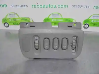 Peça sobressalente para automóvel em segunda mão botão / interruptor elevador vidro dianteiro esquerdo por renault scenic (ja..) 1.6 16v authentique (ja0b/11) referências oem iam 7700432429