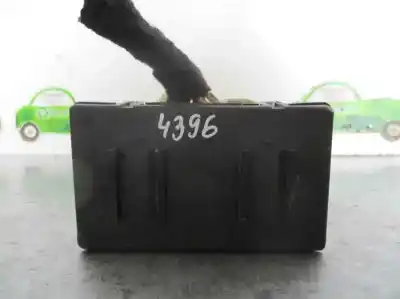 Second-hand car spare part FUSE BOX UNIT for CITROEN C4 COUPE  OEM IAM references 9632229480  97086100