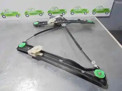 Peça sobressalente para automóvel em segunda mão elevador de vidros dianteira esquerda por bmw serie 1 berlina (e81/e87) 1.6 16v cat referências oem iam 7138465e