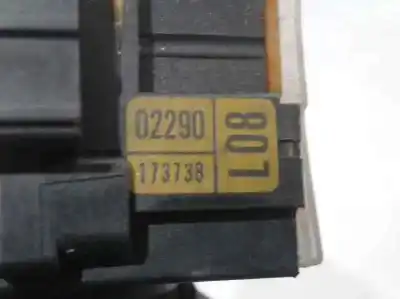 Pezzo di ricambio per auto di seconda mano comando pulito per toyota corolla (_e12_) 2.0 d-4d (cde120r_ cde120l_) riferimenti oem iam 02290173738  