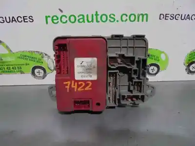 Second-hand car spare part FUSE BOX UNIT for MG SERIE 200 (RF)  OEM IAM references YWC104500  52010268D