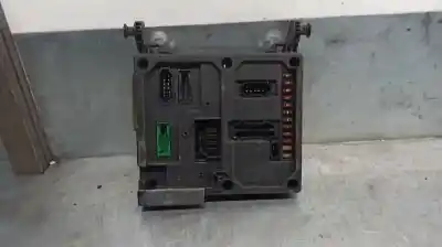 Pezzo di ricambio per auto di seconda mano scatola relè/fusibili per ford galaxy (vx) 1.9 tdi cat riferimenti oem iam 7m0962258j