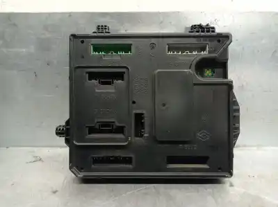 Pièce détachée automobile d'occasion BOÎTES À FUSIBLES pour RENAULT SCÉNIC III (JZ0/1_)  Références OEM IAM 284B17882R  S180098101 D