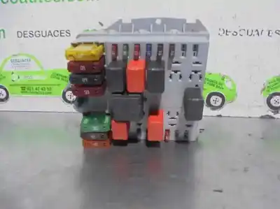 Peça sobressalente para automóvel em segunda mão caixa de fusíveis e relés por fiat punto berlina (188) 1.2 8v dynamic referências oem iam 46763648