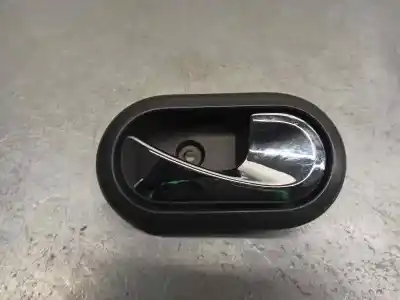 Second-hand car spare part interior right rear handle for dacia lodgy 1.6 cat (bivalent. gasolina / gpl) oem iam references 8200733847