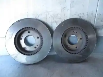 Peça sobressalente para automóvel em segunda mão disco de travão dianteiro por hyundai i30 (fd) 1.4 referências oem iam 