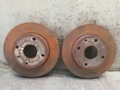 Peça sobressalente para automóvel em segunda mão disco de travão dianteiro por daewoo tacuma (u100) 1.6 referências oem iam 