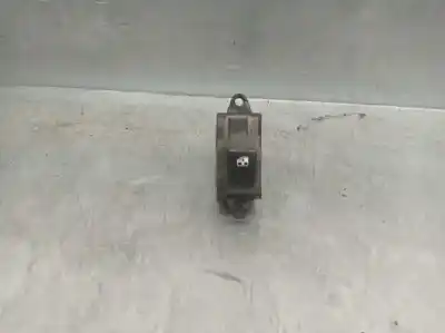 Peça sobressalente para automóvel em segunda mão botão / interruptor elevador vidro traseiro direito por daewoo tacuma (u100) 1.6 referências oem iam 96190777