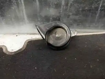 Second-hand car spare part horn for dodge nitro 2.8 crd 4wd oem iam references 5026208aa