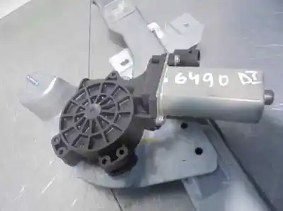 Pièce détachée automobile d'occasion léve glace avant gauche pour dacia sandero 1.2 16v références oem iam 82007338290  