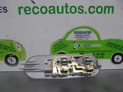 Автозапчасти б/у внутренний свет за dacia sandero 1.2 16v ссылки oem iam 8200073231  