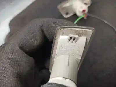 Pezzo di ricambio per auto di seconda mano lampada laterale destra per opel corsa d 1.3 16v cdti riferimenti oem iam 13252455  