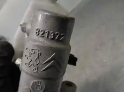 Tweedehands auto-onderdeel rempomp voor opel combo cargo (e) 1.6 16v cdti dpf oem iam-referenties 9807687080  0204821216